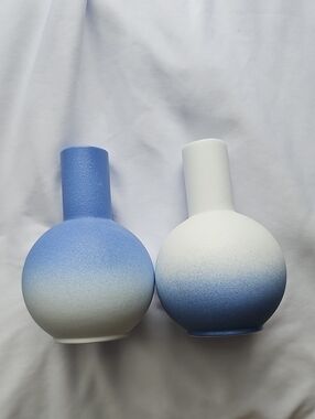 🩵BUNDLE DEAL! Skagele Blue Ombre Ceramic Vase Pair - Home Accents